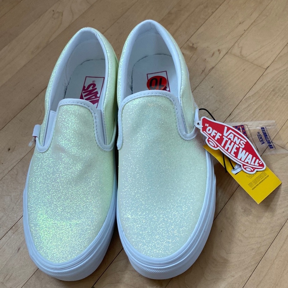 NWT Vans glitter UV Activated Slip on sneakers